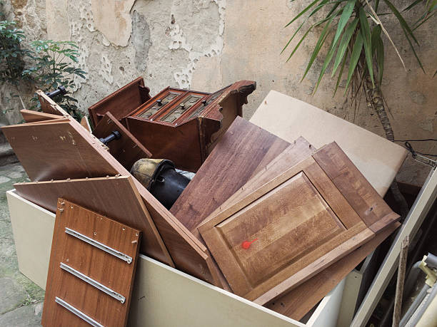 Best Yard Waste Removal  in Torrance, CA